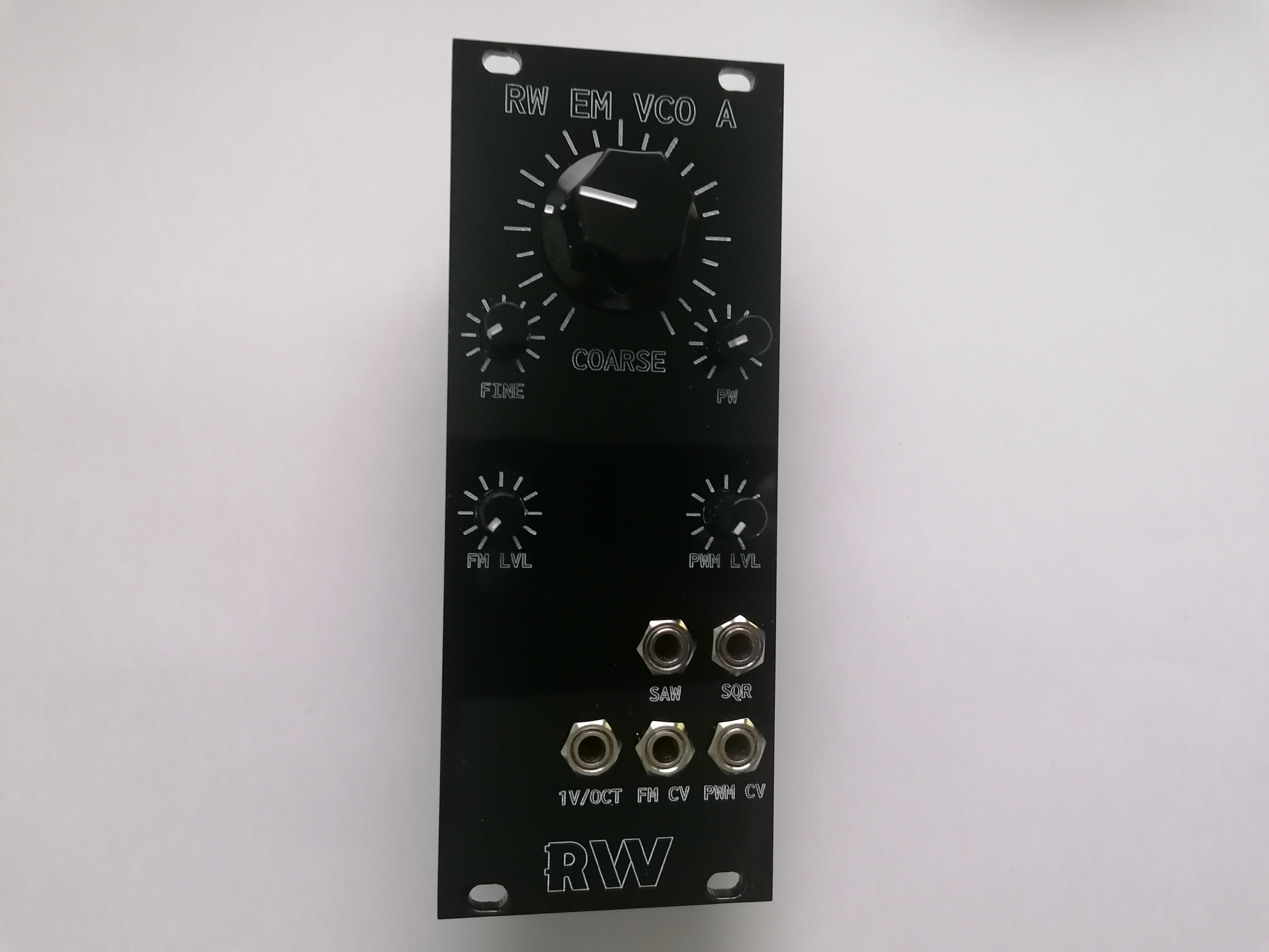 The RW EM VCO A module.